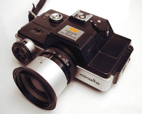 110 minolta slr zoom 2 .jpg (45500 octets)