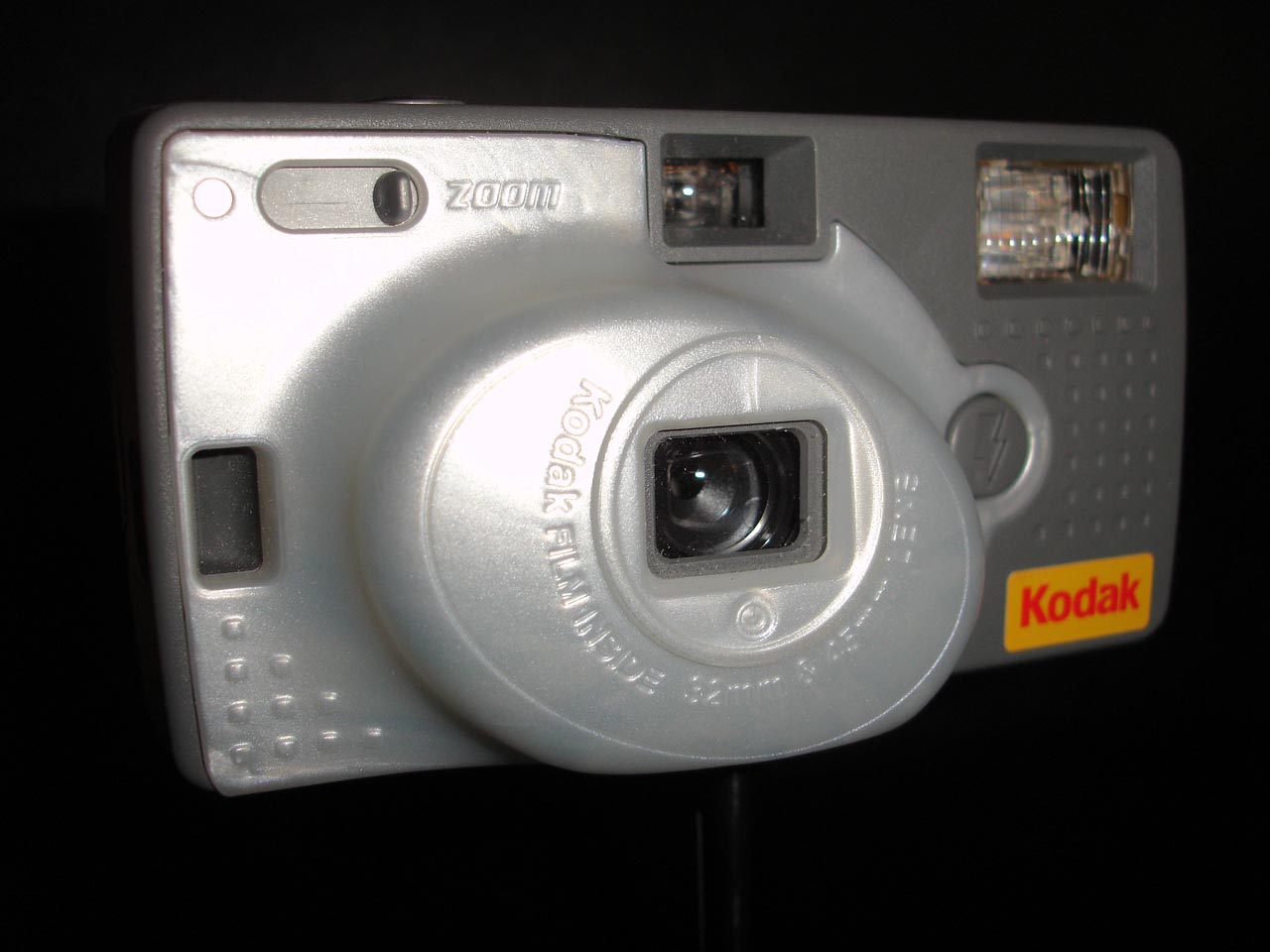 disp kodak zoom.jpg (101956 octets)