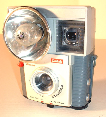 ke brownie starluxe gray blue.jpg (59471 octets)