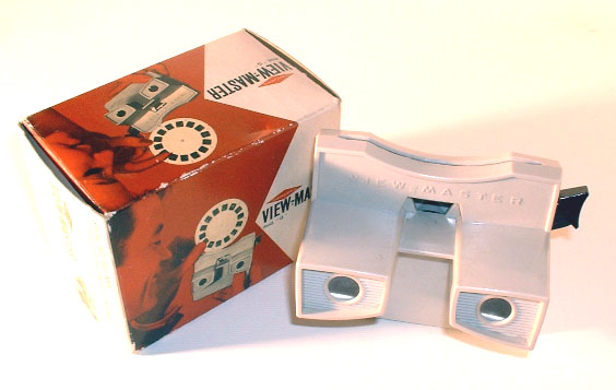 s viewmaster g beige.jpg (43763 octets)