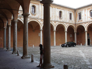 perougia 02.jpg (34437 octets)