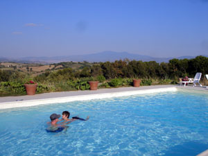 piscine.jpg (23917 octets)